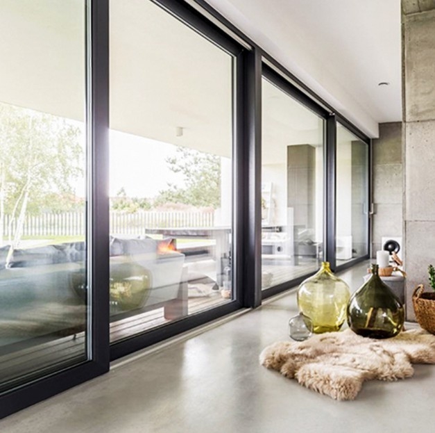 Portas deslizantes de elevador de alumínio de design moderno com espessura de parede de 1,4 mm e vidro duplo