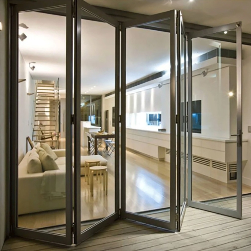 Portas de alumínio com opção de vidro triplex e largura de 70 mm