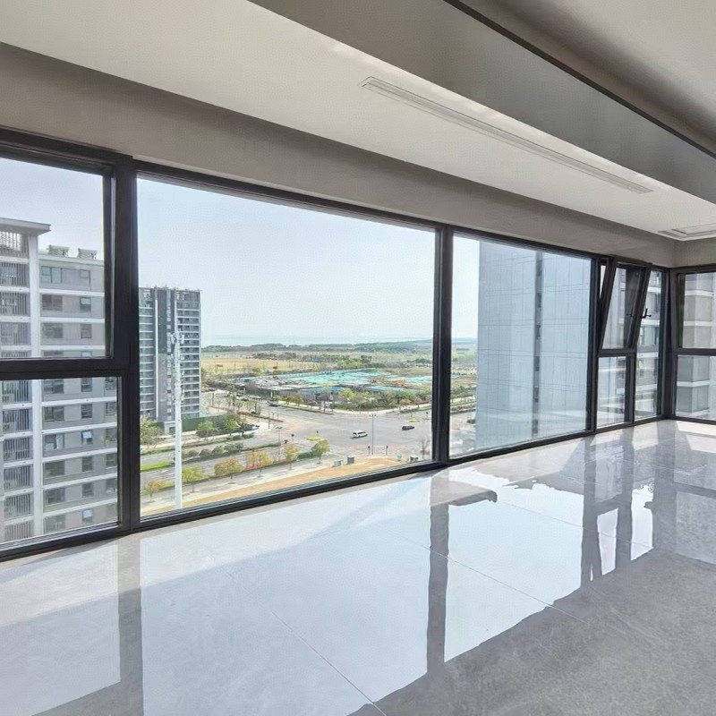 Janela de revestimento de alumínio de design mais recente com estanqueidade superior para espaços residenciais