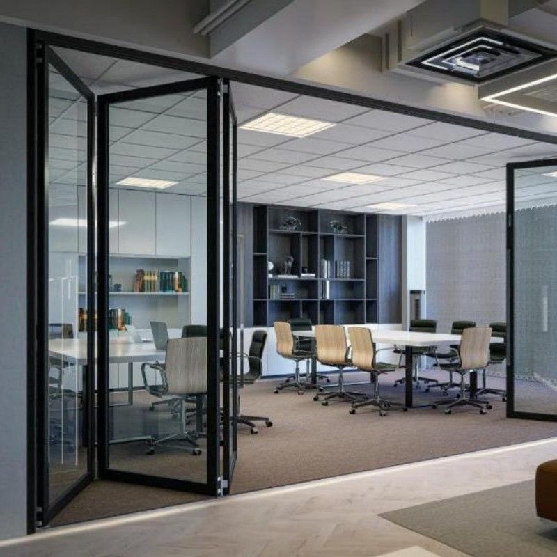 Porta dobrável de alumínio de luxo com vidro temperado para residência e comercial